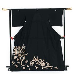 ht-15　ひとえの留袖　宝尽くしに束ね熨斗