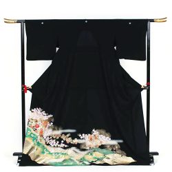 ht-16　ひとえの留袖　鼓に七宝